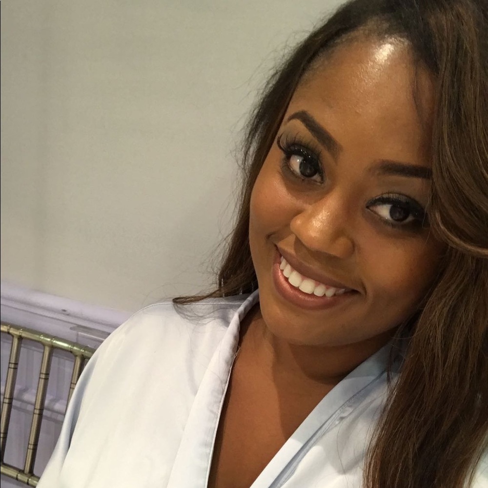 Meet your Posher, Wyntiana